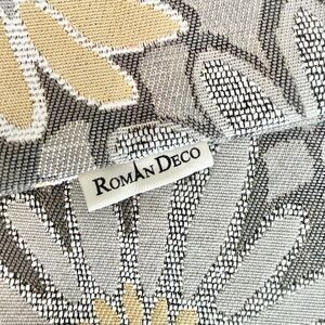 ROMAN DECO FLORAL PILLOW COVER